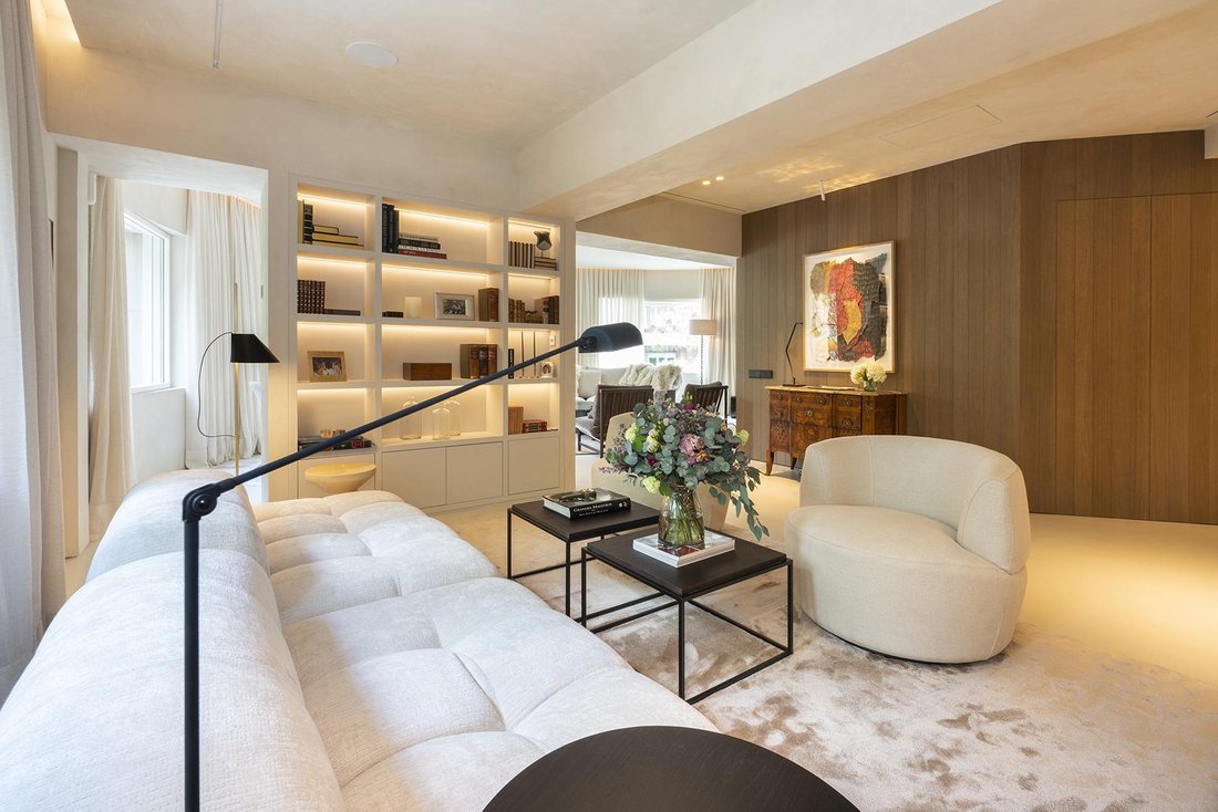 Apartment in Sarrià-Sant Gervasi, Barcelona, Spain 4 - 16905107