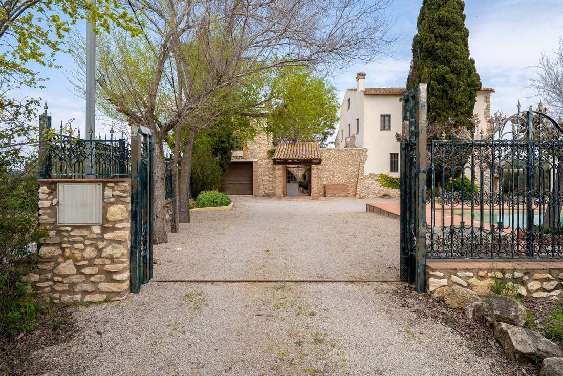 Villa in el Catllar, Catalonia, Spain 2 - 17707343