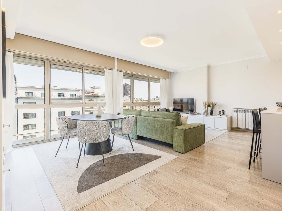 Apartment in Eixample, Barcelona, Spain 5 - 17738795