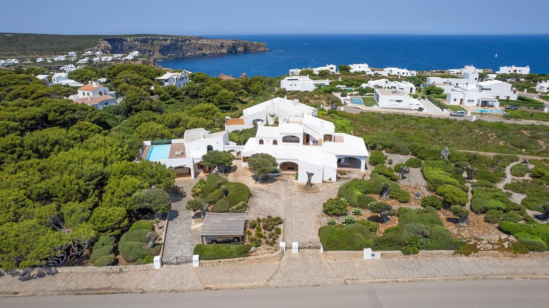 Villa in Ciutadella de Menorca, Balearic Islands, Spain 1 - 16989226