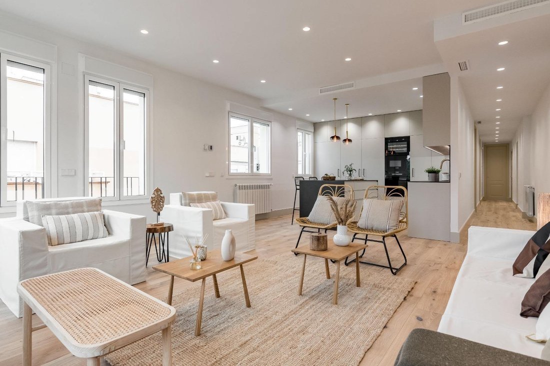Apartment in Chamberi, Madrid, Spain 3 - 16988117