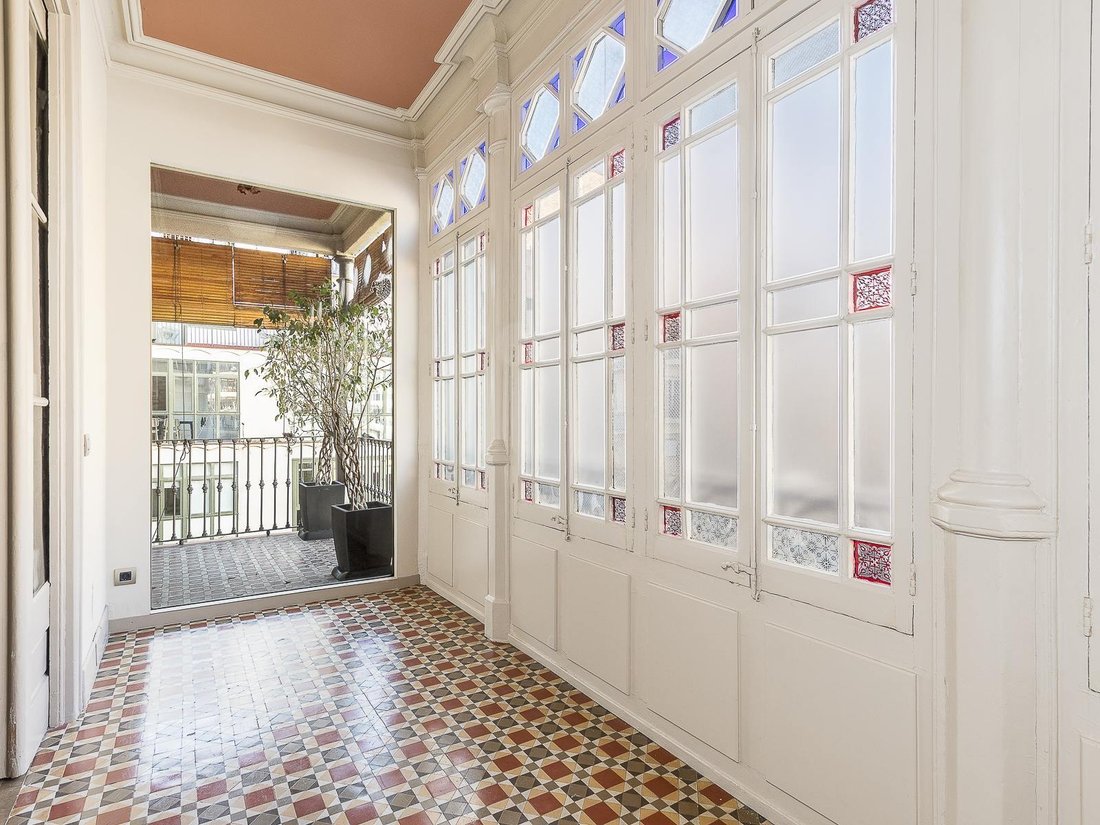 Apartment in Eixample, Barcelona, Spain 4 - 16779177