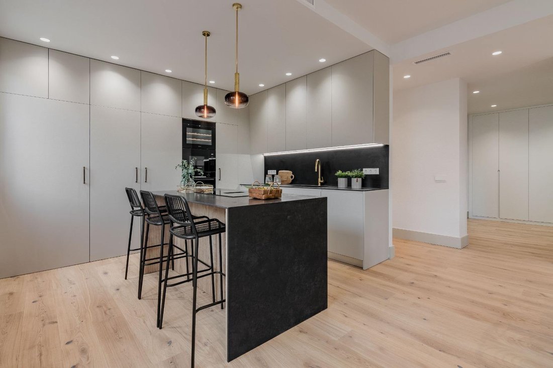 Apartment in Chamberi, Madrid, Spain 5 - 16988117