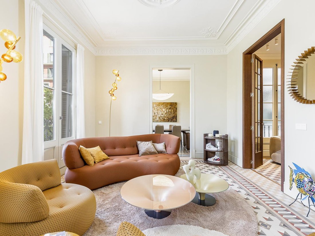 Apartment in Eixample, Barcelona, Spain 3 - 17619045