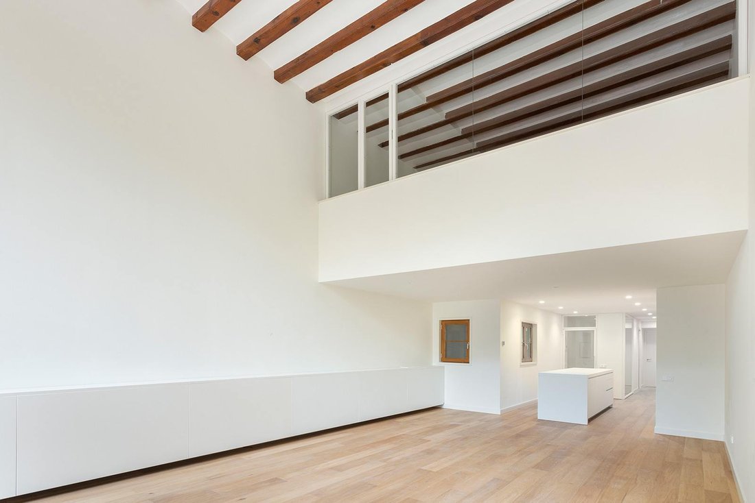 Apartment in Eixample, Barcelona, Spain 2 - 12523819