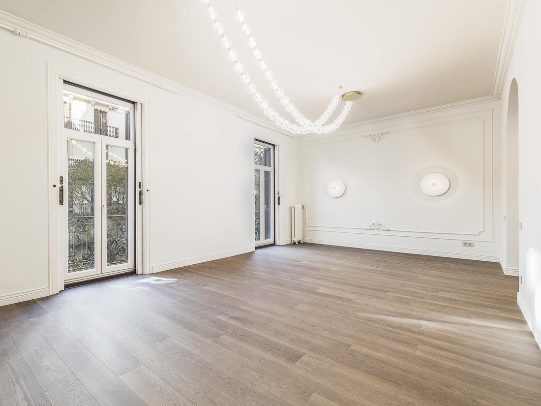 Apartment in Eixample, Barcelona, Spain 3 - 15094814
