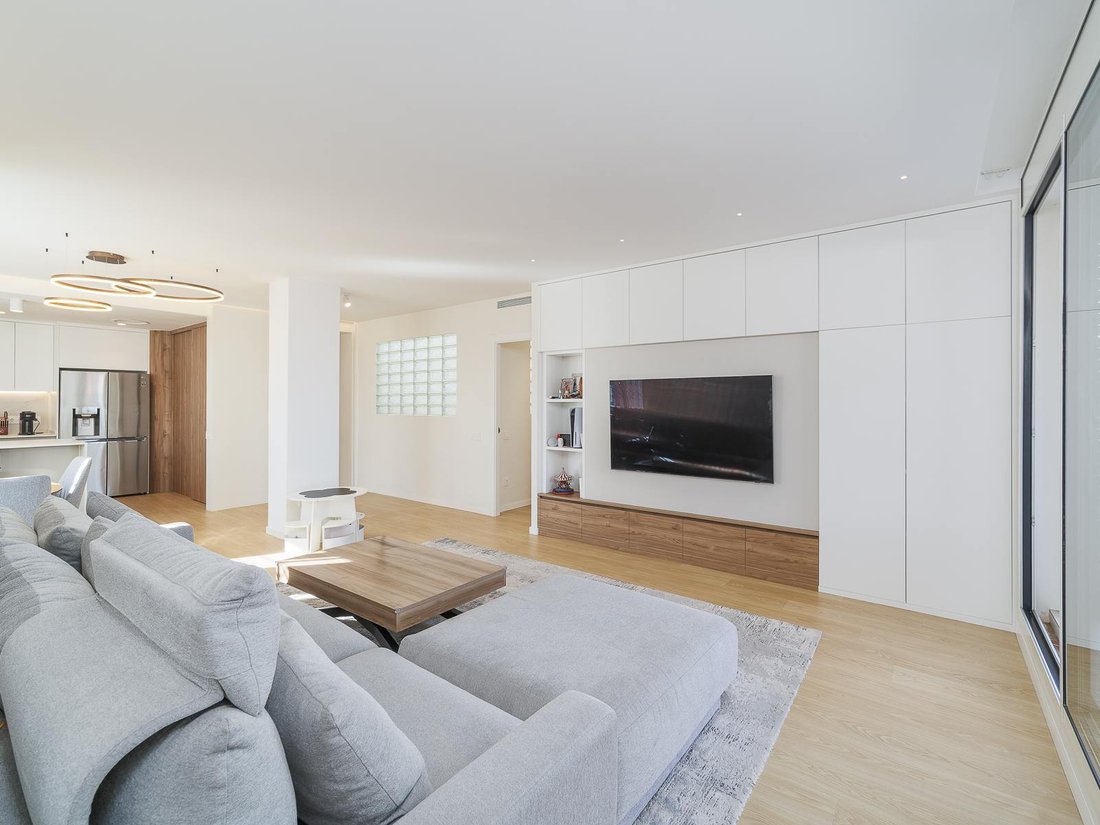 Apartment in Eixample, Barcelona, Spain 5 - 16733959