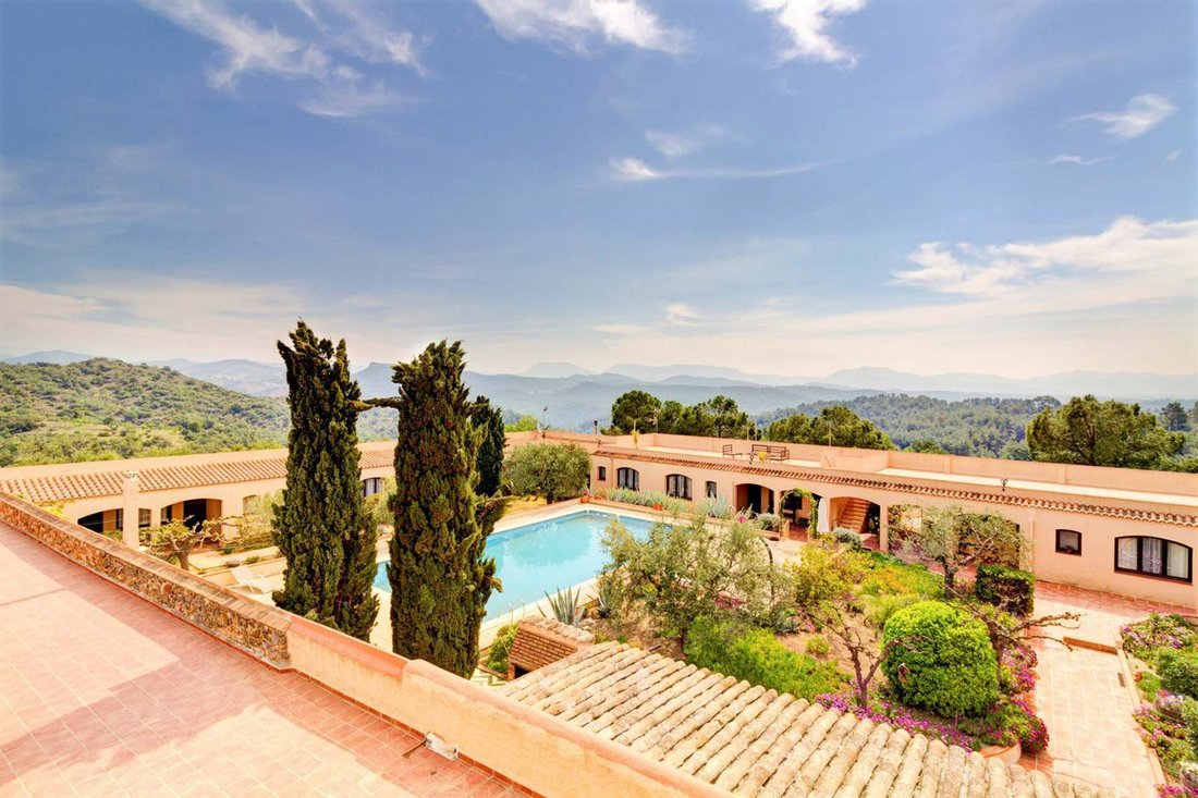 Country House in el Molar, Catalonia, Spain 1 - 16988183