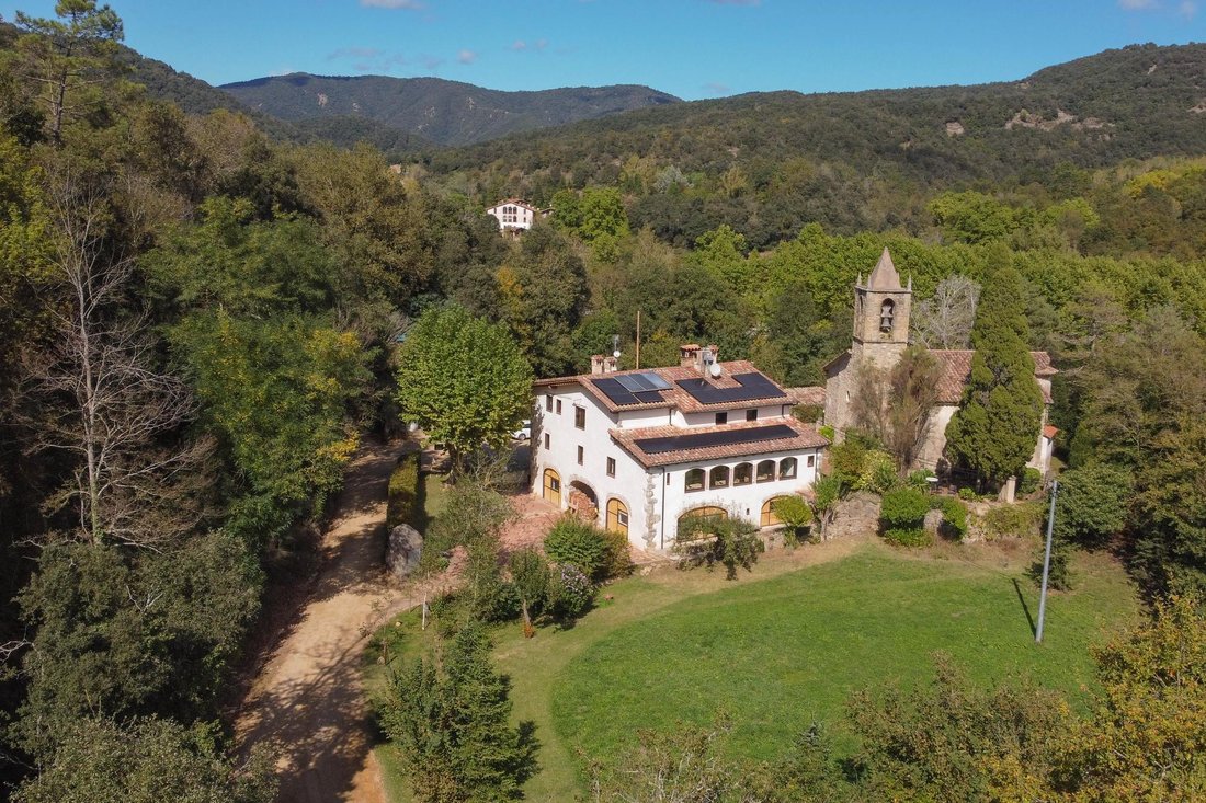 Country House in Sant Feliu de Pallerols, Catalonia, Spain 2 - 16987558