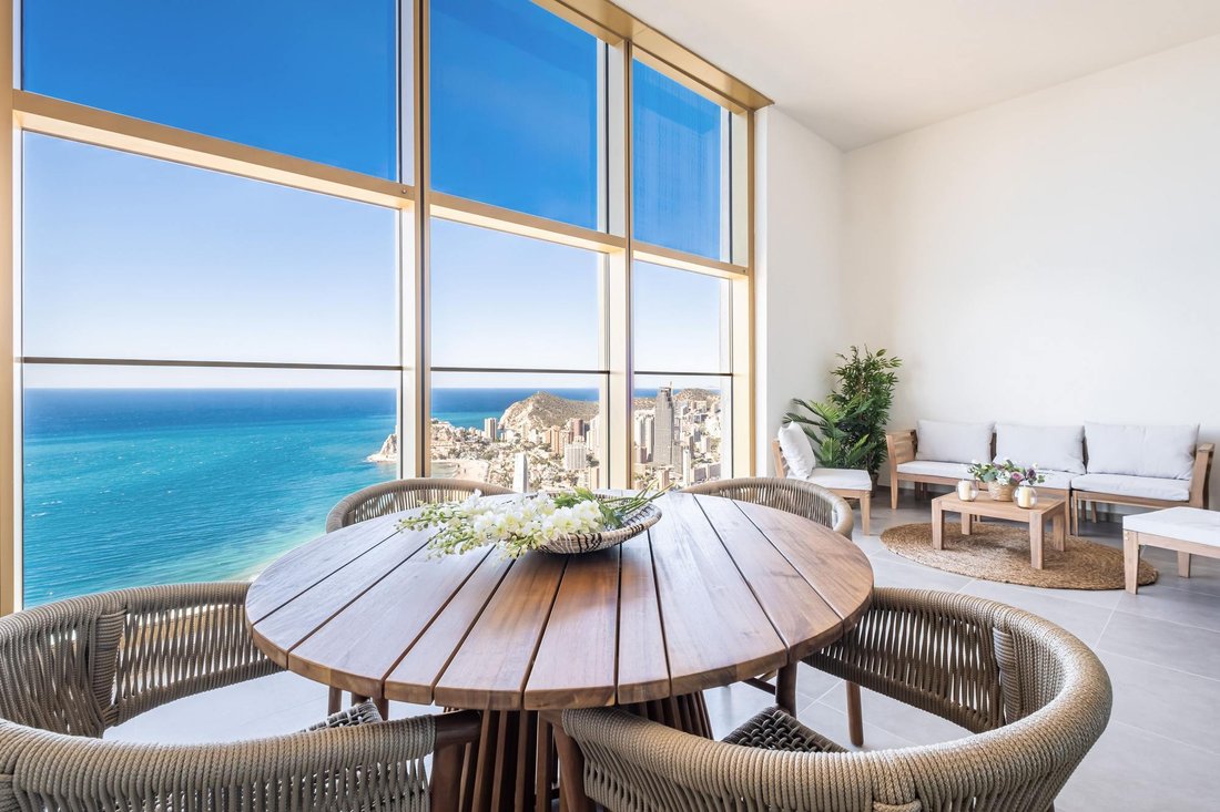 Apartment in Benidorm, Valencian Community, Spain 2 - 16989058