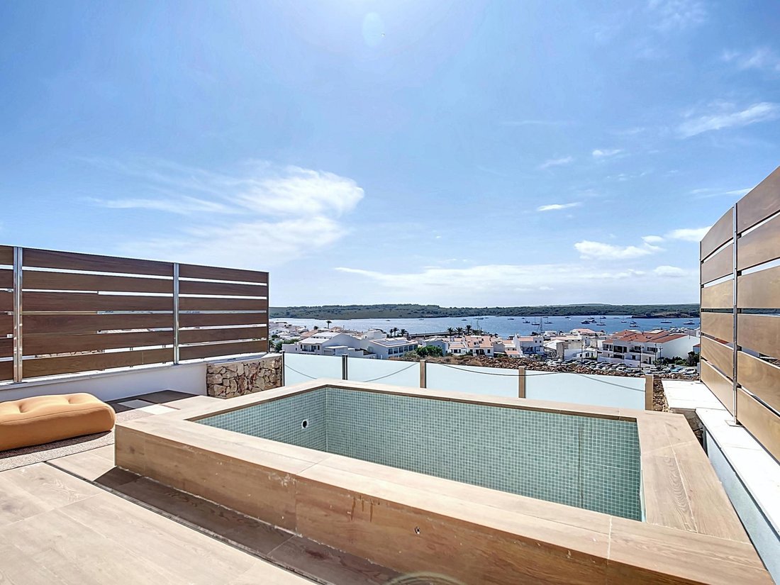 Villa in es Mercadal, Balearic Islands, Spain 3 - 16989242