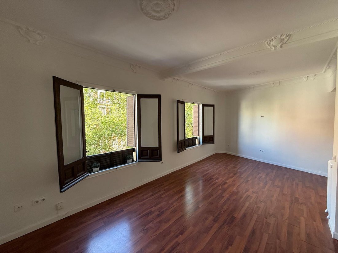 Apartment in Chamberi, Madrid, Spain 2 - 16987857