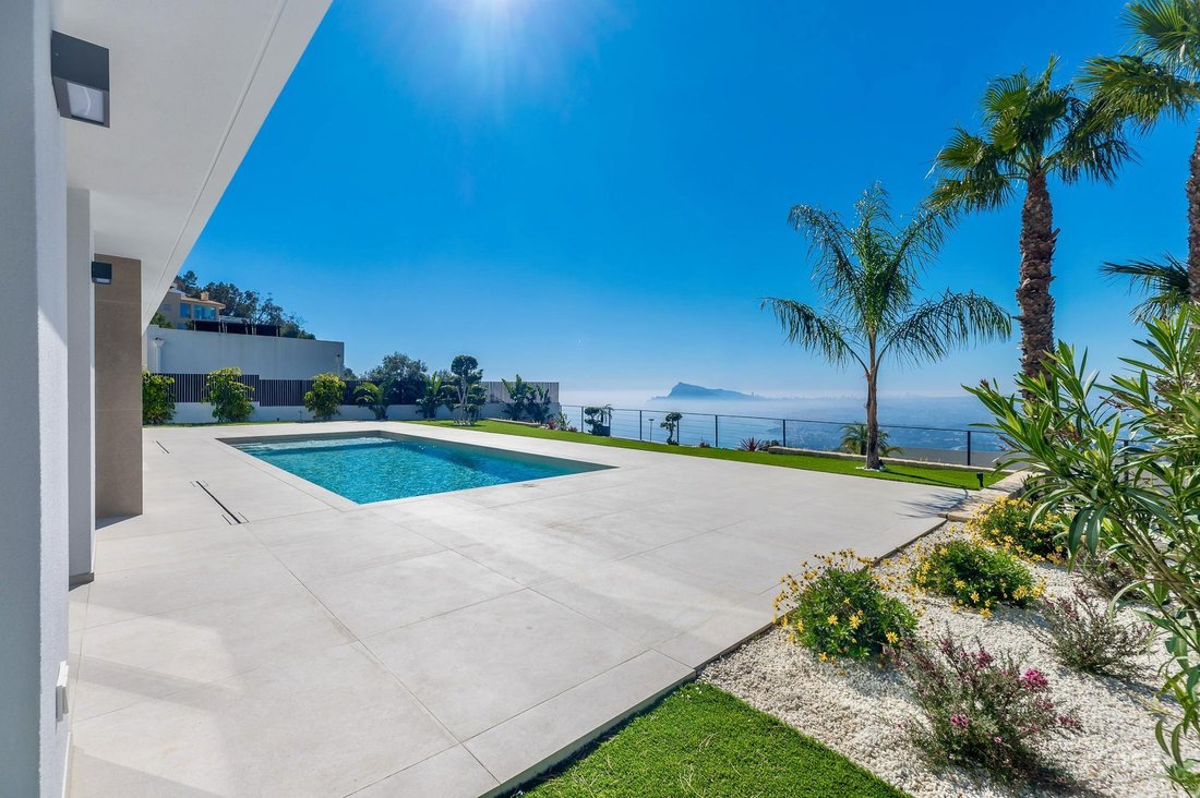Villa in Altea, Valencian Community, Spain 1 - 16988062