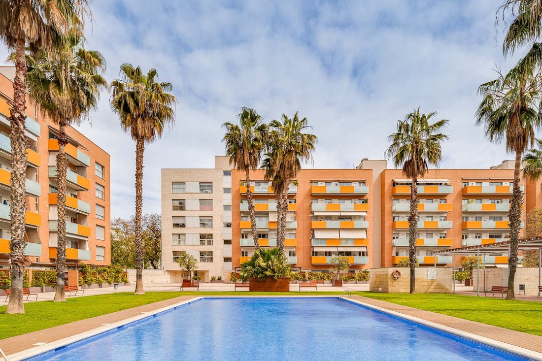 Apartment in Sant Martí, Barcelona, Spain 1 - 17629614
