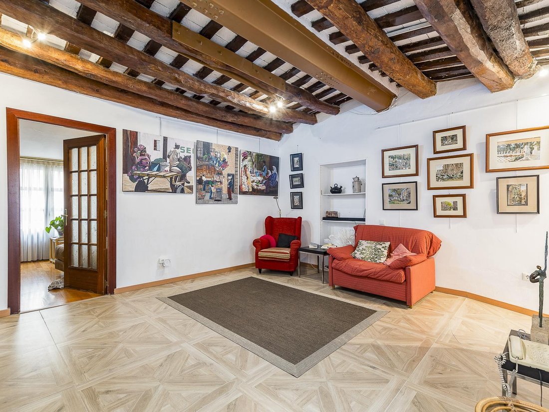 Apartment in Ciutat Vella, Barcelona, Spain 3 - 15325002