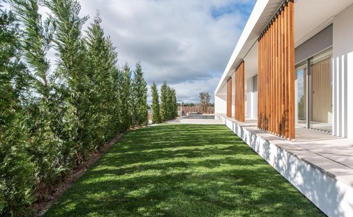 Villa in Boadilla del Monte, Comunidad de Madrid, Spain 1