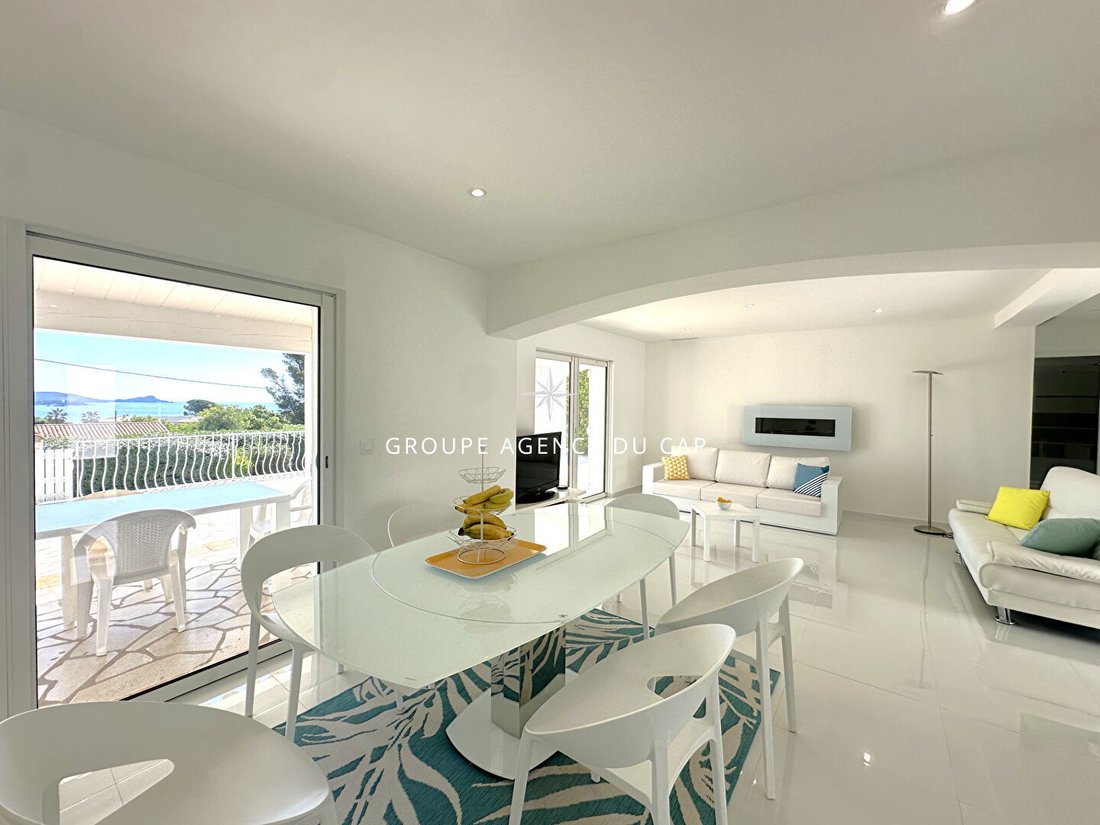 Villa in Frejus, Provence-Alpes-Côte d'Azur, France 5 - 17800314