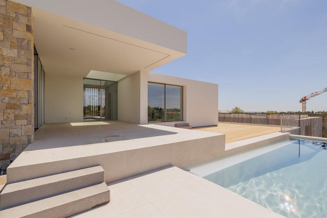 Villa in Boadilla del Monte, Comunidad de Madrid, Spain 3 - 16988490