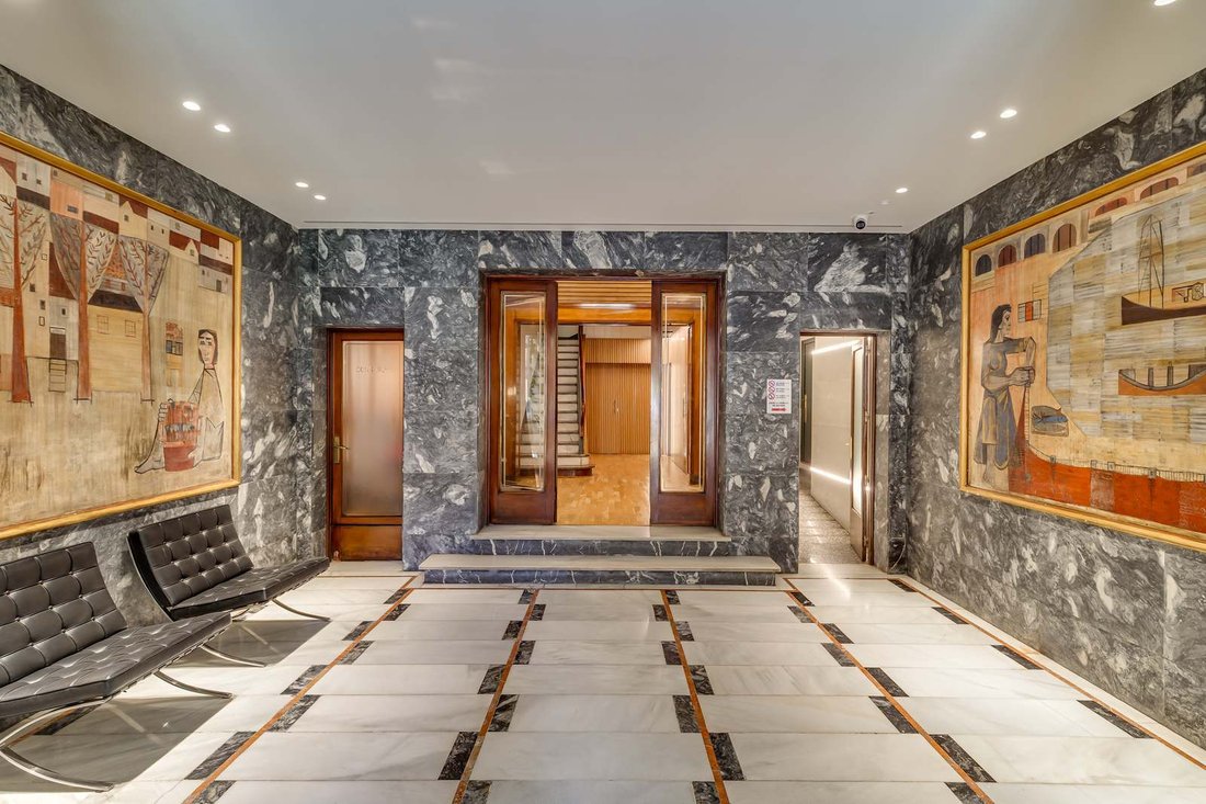 Apartment in Sarrià-Sant Gervasi, Barcelona, Spain 5 - 17549979