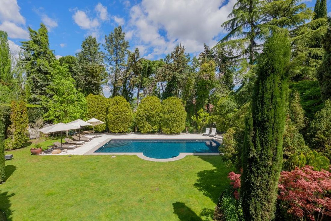 Villa in Somosaguas, Pozuelo de Alarcon, Comunidad de Madrid 5 - 17712412
