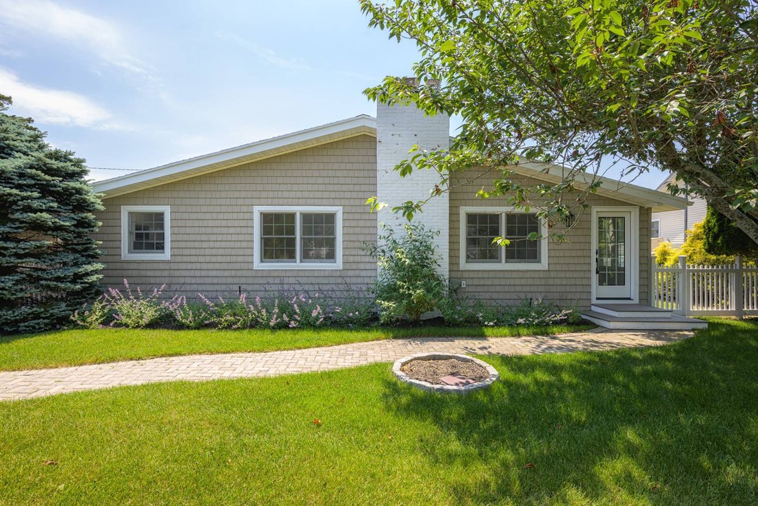 Farm Ranch in Southampton, New York, United States 4 - 17797423