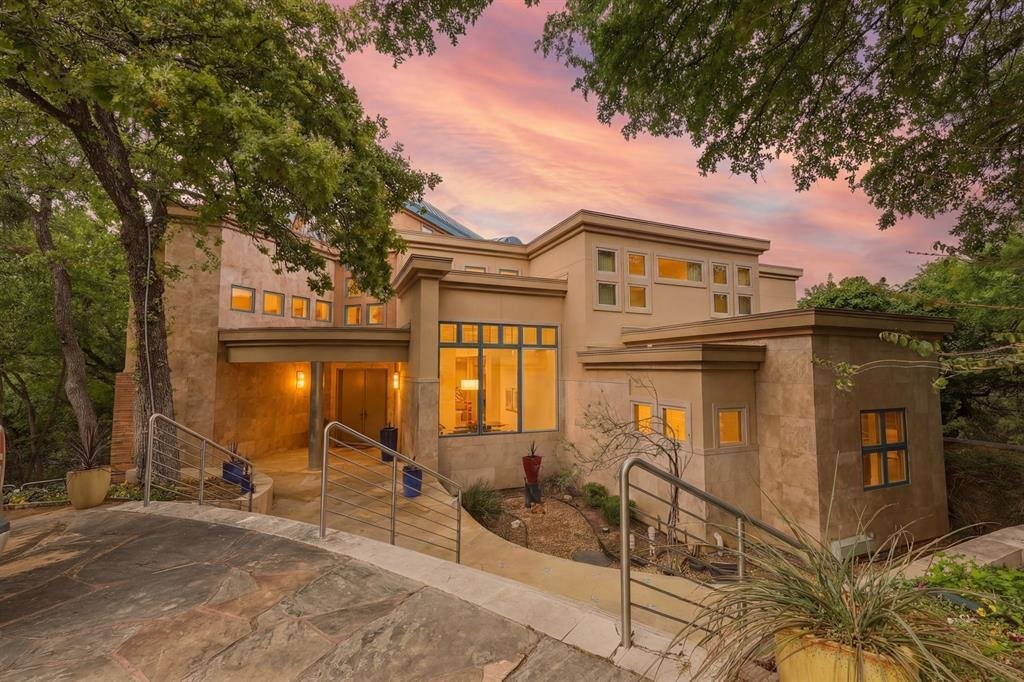 House in Arlington, Texas, United States 1 - 17799673