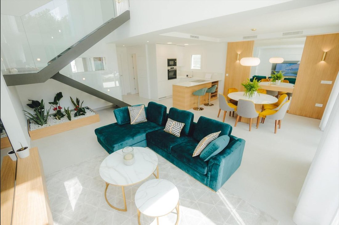 Villa in Finestrat, Valencian Community, Spain 2 - 16989239