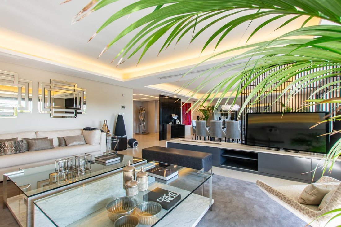 Apartment in Pozuelo de Alarcon, Comunidad de Madrid, Spain 1 - 16988722
