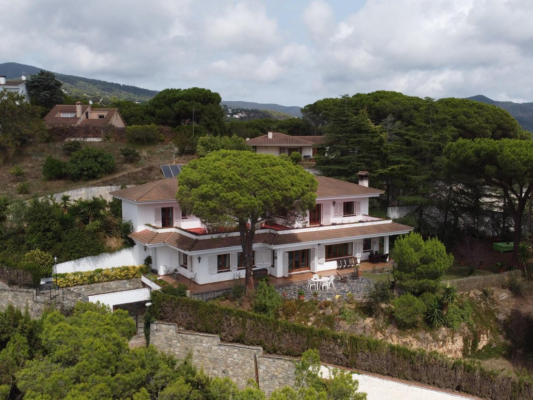Villa in Sant Cebria de Vallalta, Catalonia, Spain 2 - 16988829