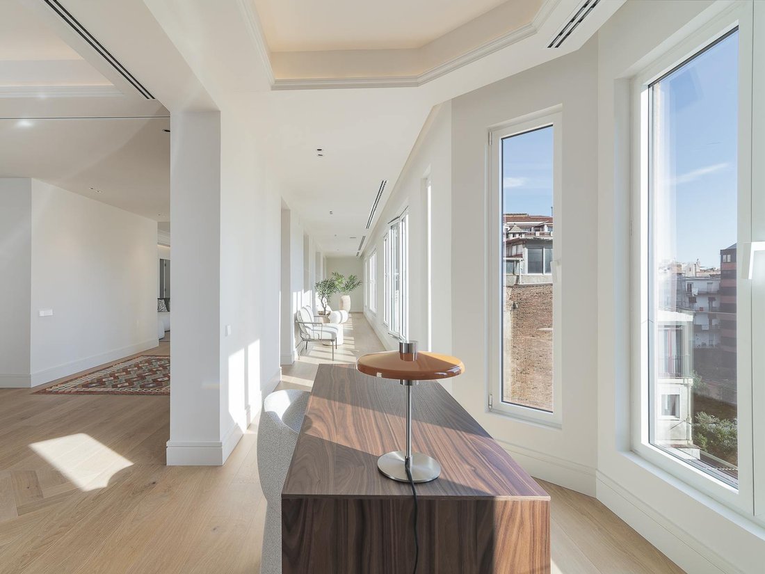 Apartment in Eixample, Barcelona, Spain 3 - 15232821