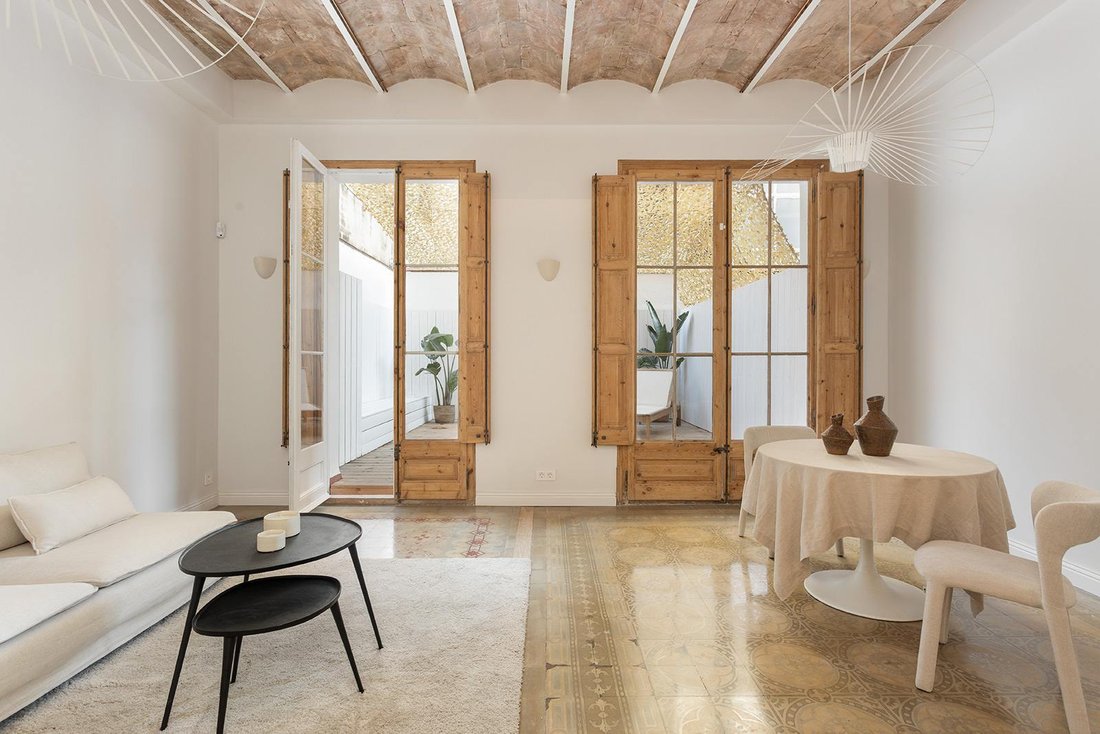 Apartment in Eixample, Barcelona, Spain 3 - 16907076