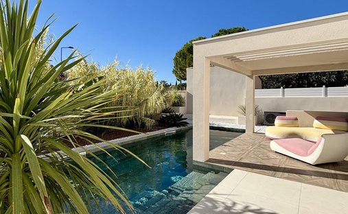 Villa in Ouest, Jacou, France 1