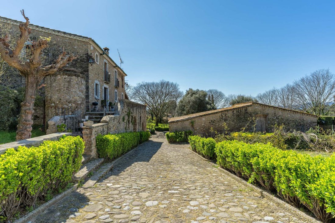 Country House in Fontcoberta, Catalonia, Spain 3 - 17510779