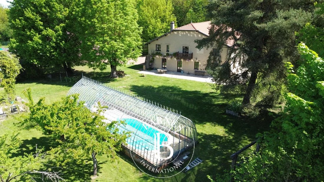 Estate in Courcelles-Chaussy, Grand Est, France 1 - 17797553