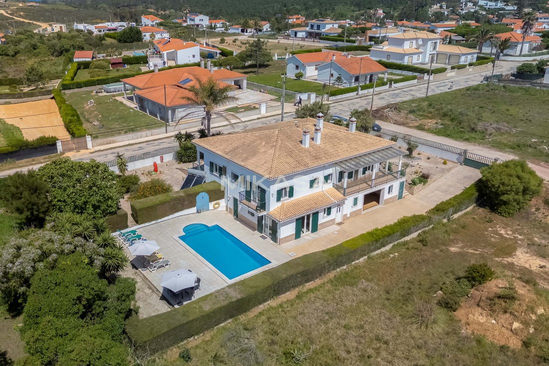 Villa in Aljezur, Algarve, Portugal 1 - 17797877