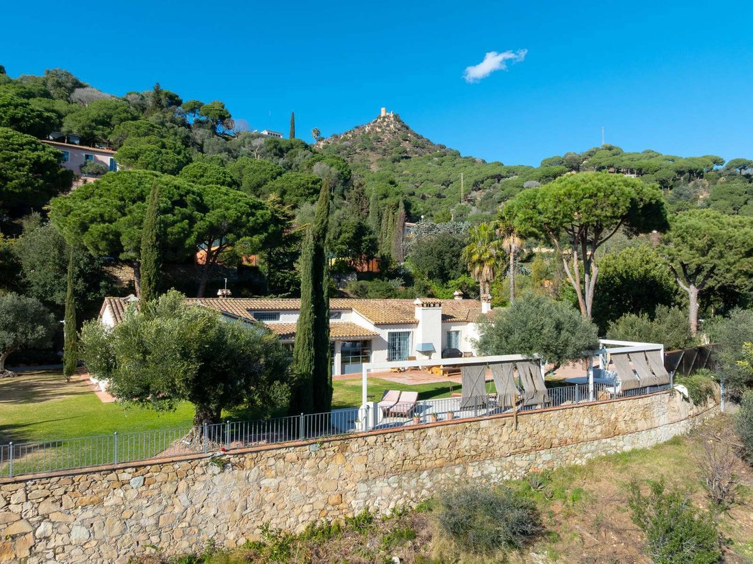 Villa in Cabrera de Mar, Catalonia, Spain 1 - 17133398