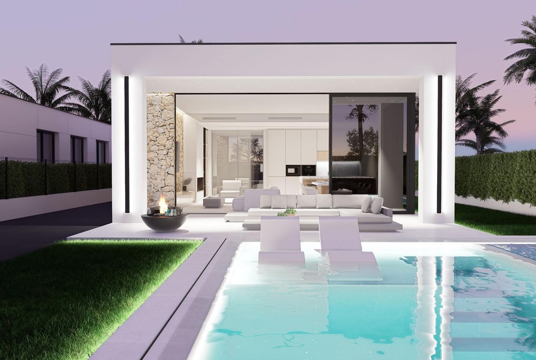 Villa in Sant Pere de Ribes, Catalonia, Spain 1 - 16988075