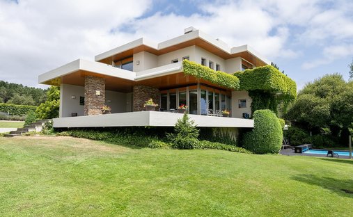 Villa in O Pereiro de Aguiar, Galicia, Spain 1