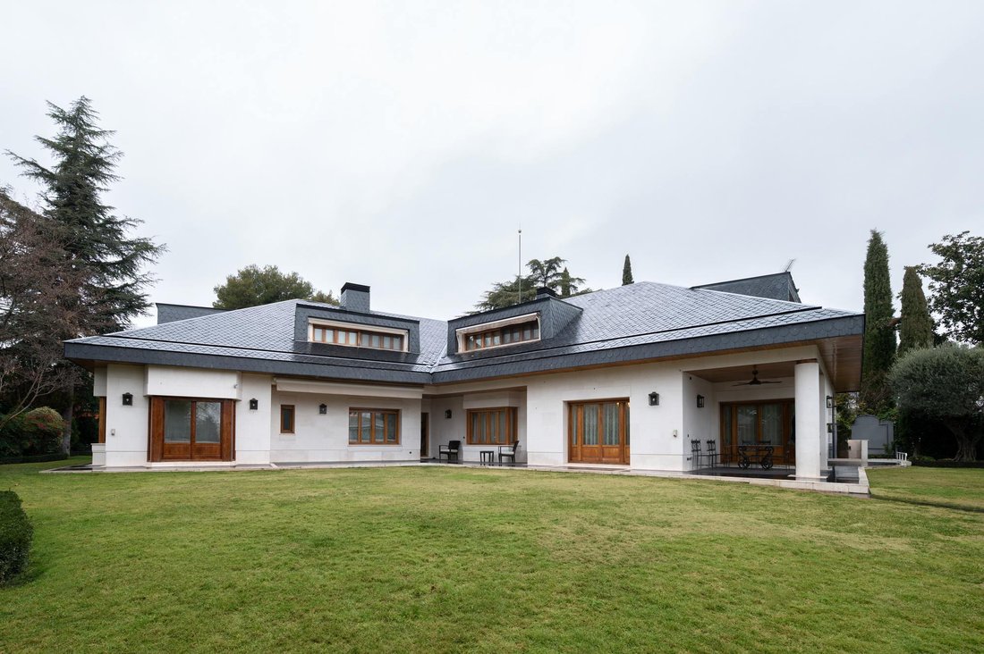 Villa in Hortaleza, Madrid, Spain 1 - 16987624
