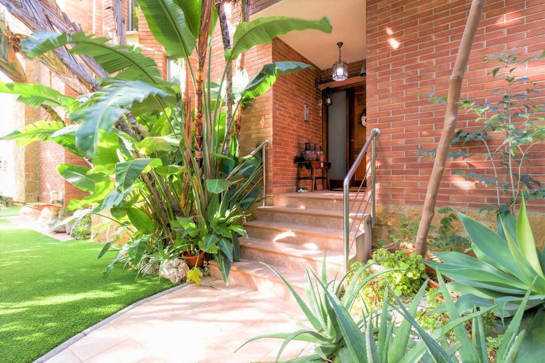 Villa in Tarragona, Catalonia, Spain 2 - 16988387