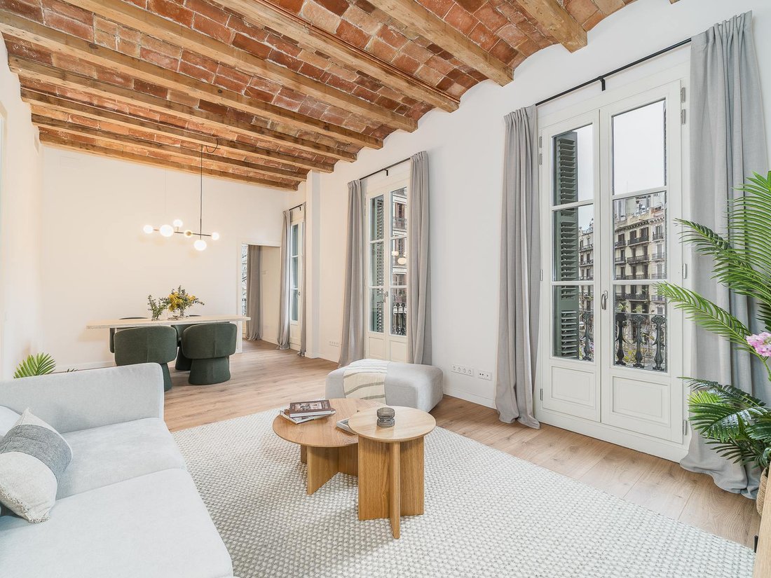 Wohnung in Eixample, Barcelona, Spanien 2 - 17075253