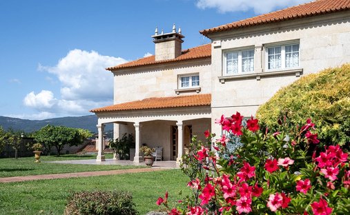 Villa in Salcedo, Pontevedra, Spain 1