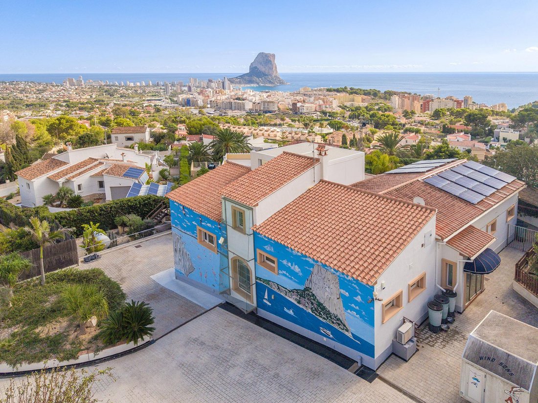 Villa in Calp / Calpe, Valencian Community, Spain 2 - 16987936