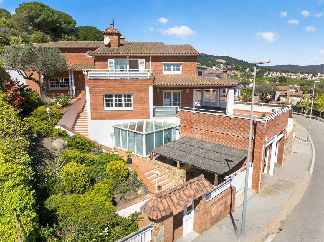 Villa in Argentona, Catalonia, Spain 1 - 17693970