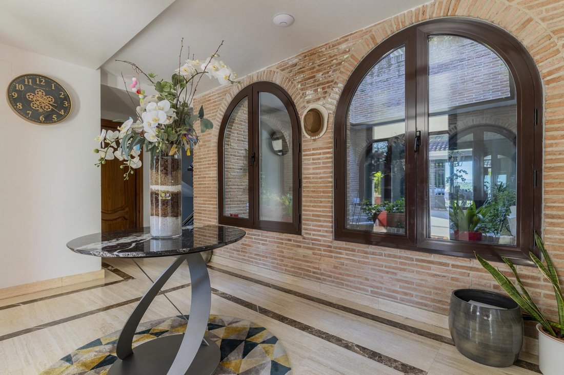 Villa in Pozuelo de Alarcon, Comunidad de Madrid, Spain 5 - 16988775