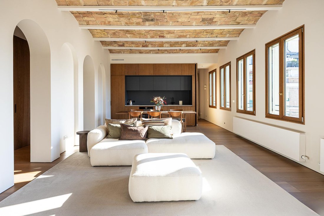 Apartment in Eixample, Barcelona, Spain 3 - 16771348
