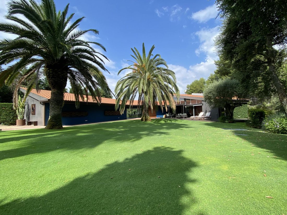 Villa in Sant Vicenc de Montalt, Catalonia, Spain 1 - 16988964