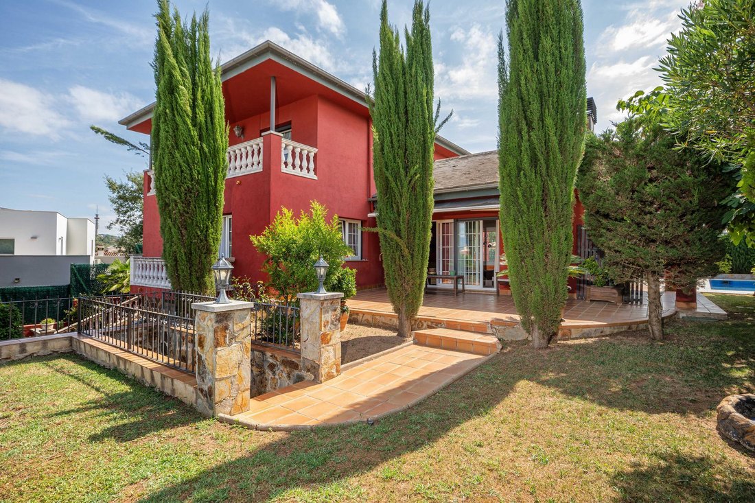 Villa in Girona, Catalonia, Spain 1 - 16988521