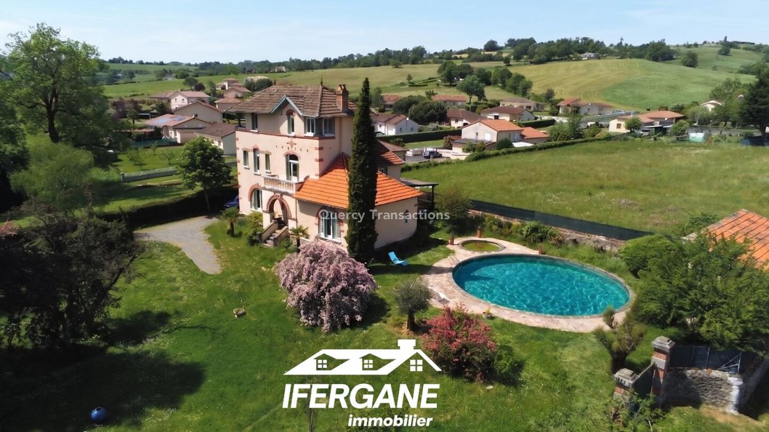 House in Maurs, Auvergne-Rhône-Alpes, France 1 - 17649960