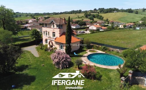 Haus in Maurs, Auvergne-Rhone-Alpen, Frankreich 1